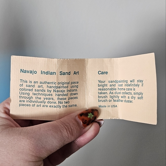 Native American Sand Painting Vase - Picture 4 of 12